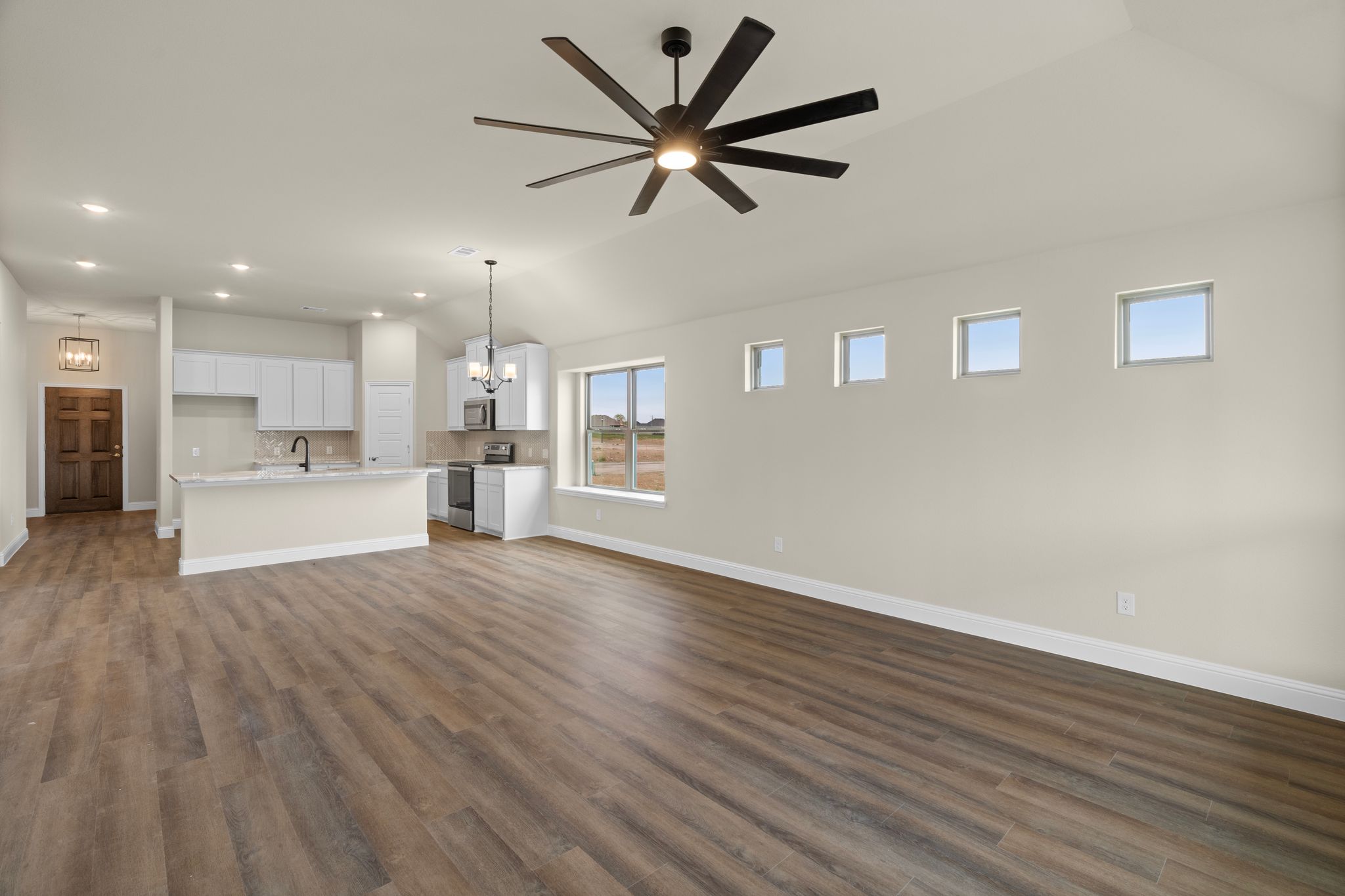The Almont Plan 8